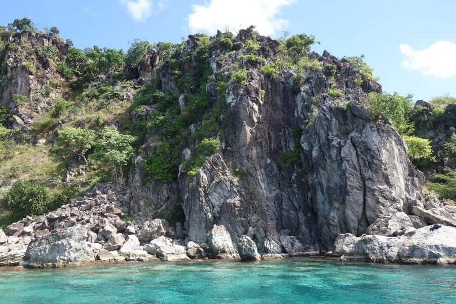 Basseterre: St. Kitts and Nevis Catamaran Tour with Lunch - St. Kitts Coast Views from a Spacious, Custom Catamaran