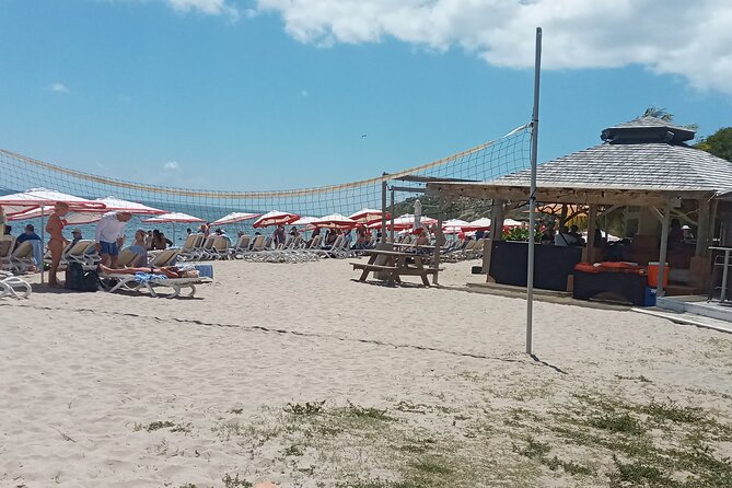 Cockleshell beach excursion - Cockleshell Beach for real downtime, plus food options