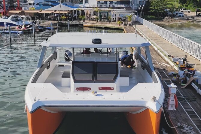 Full Day Luxury Snorkel Charter With Lunch (Minimum 10 Guests) - Key Reasons This Charter Works So Well