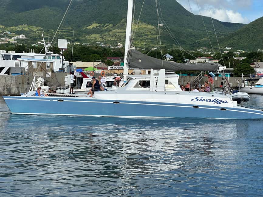 Half Day Sail and Snorkel - The sail out: about an hour of scenery and a calmer pace