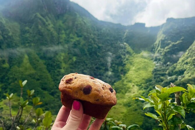 Hike St. Kitts: Highest peak Mount Liamuiga Volcano - The drive-by context: Basseterre, Brimstone Hill, and the island’s farming past