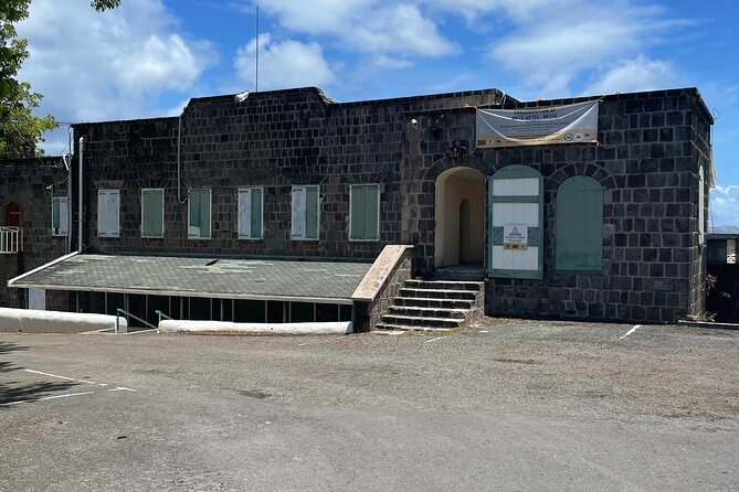 Nevis Panoramic Drive, Power Catamaran & Beach Experience - Pinney’s Beach plus lunch: where the value shows