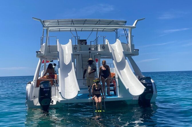 Private Half Day with Waterslide Boat - The Waterslide and Ocean Time: More Than a One-Stop Splash