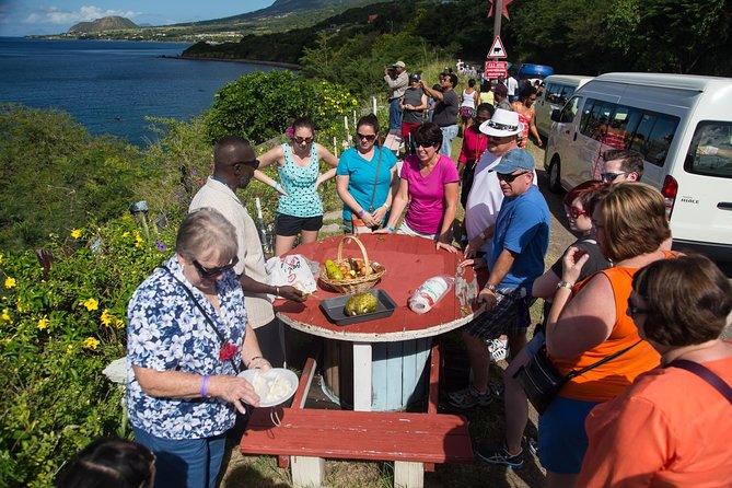 Private Tour in St. Kitts - Basseterre to the countryside: Romney Manor’s slower pace