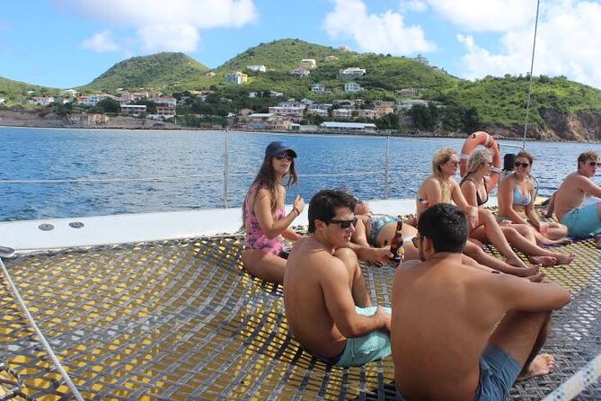 Snorkel Lunch & Lounge: Bluewater or Snorkel and Lunch: Leeward - The onboard rhythm: choosing where to lounge and how to get your photos
