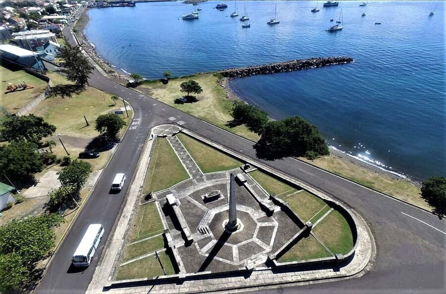 St. Kitts: Basseterre, Royal Highlight Tour - South Friars Beach: your water break plus real options