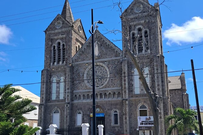 St. Kitts No Hustle No Hassle Private Tour with Don - Churches and Fortlands War Memorial: faith and memory, in one loop