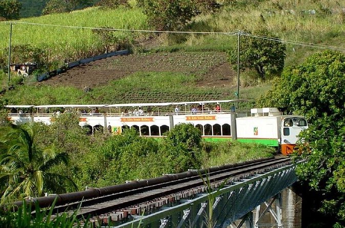 St.Kitts Sugar Train Tour / Pick up & Drop-Off Included - Small group size plus a cruise-friendly plan