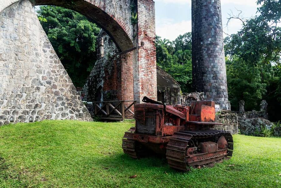 St. Kitts: Top Sights Guided Van or Open-Air Safari Tour - Timothy Hill: Atlantic on One Side, Caribbean on the Other