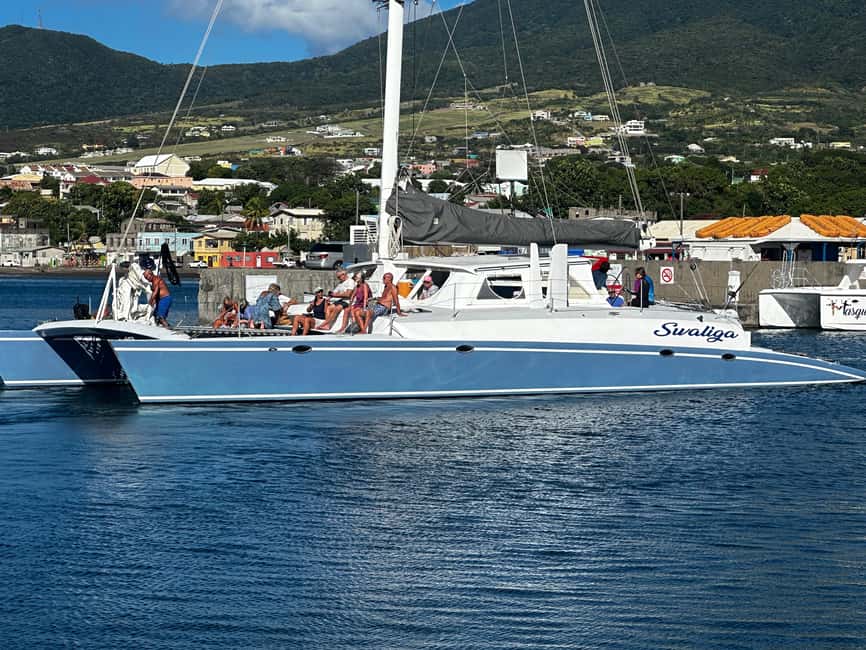 Two islands, One paradise - The Ride Back: Raised Sails, Island Tunes, and a Cold Drink